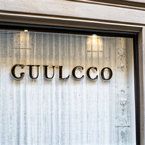 wat heb je aan een gucci|who invented gucci.